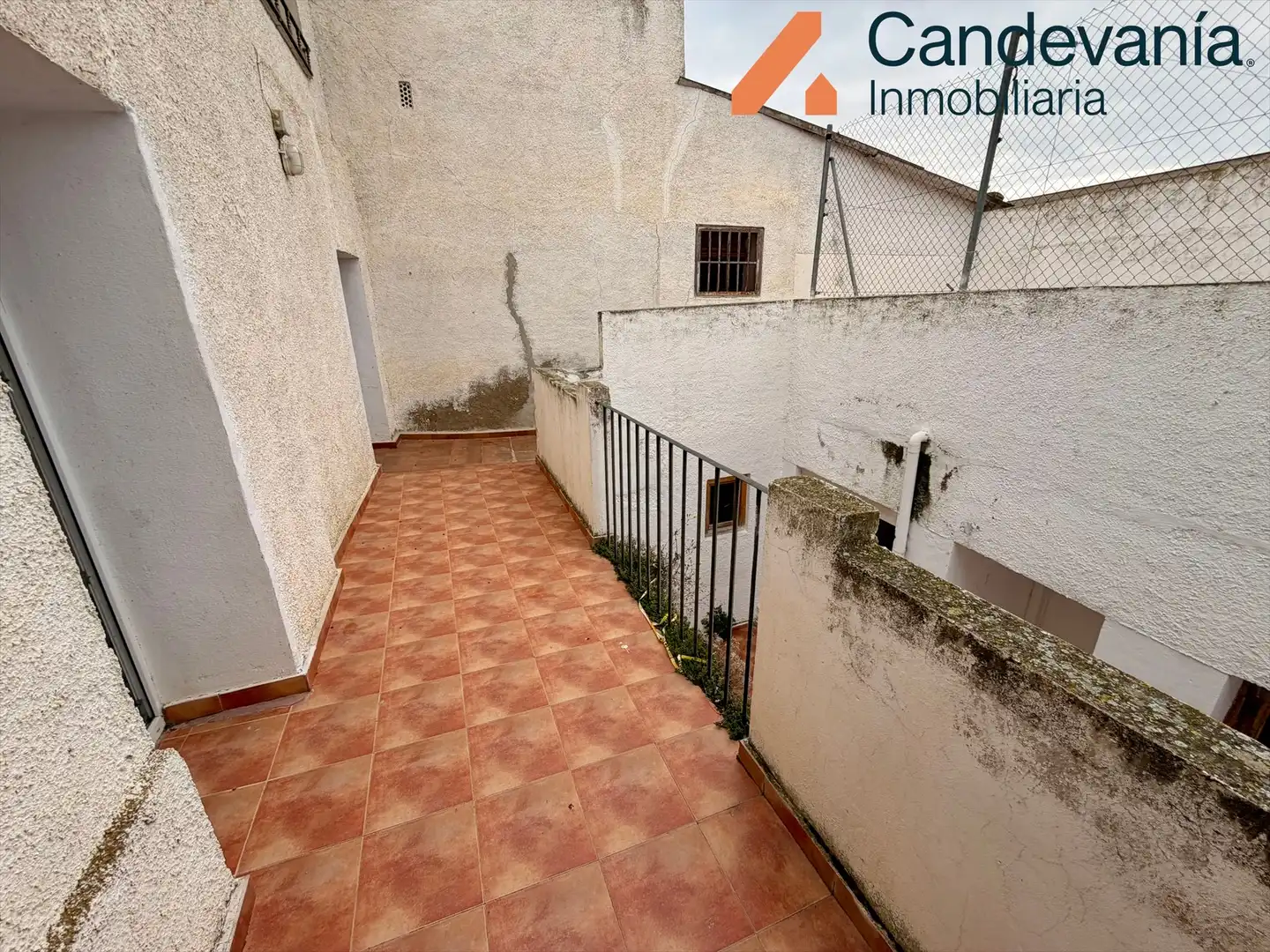 Vista exterior de Casa o chalet en venta en San Mateo de Gállego