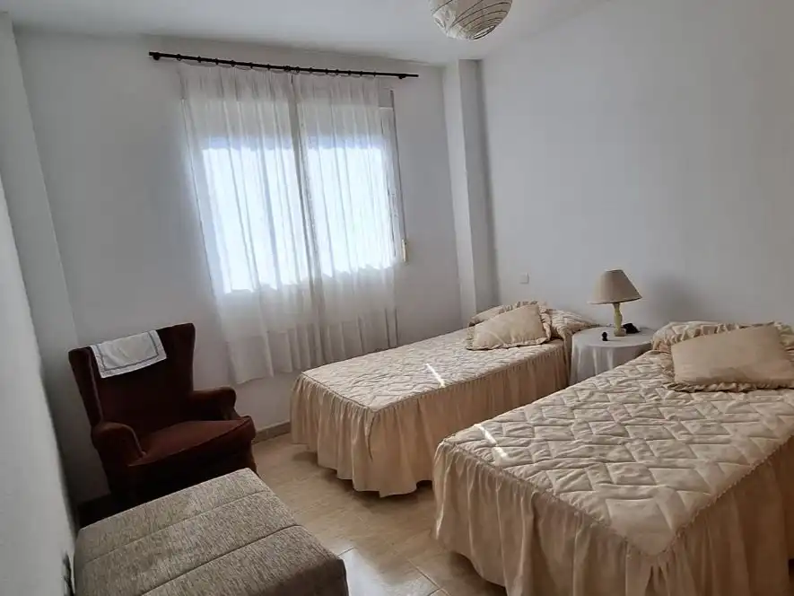 Habitación de Piso en venta en Alicante / Alacant con Aire acondicionado y Terraza