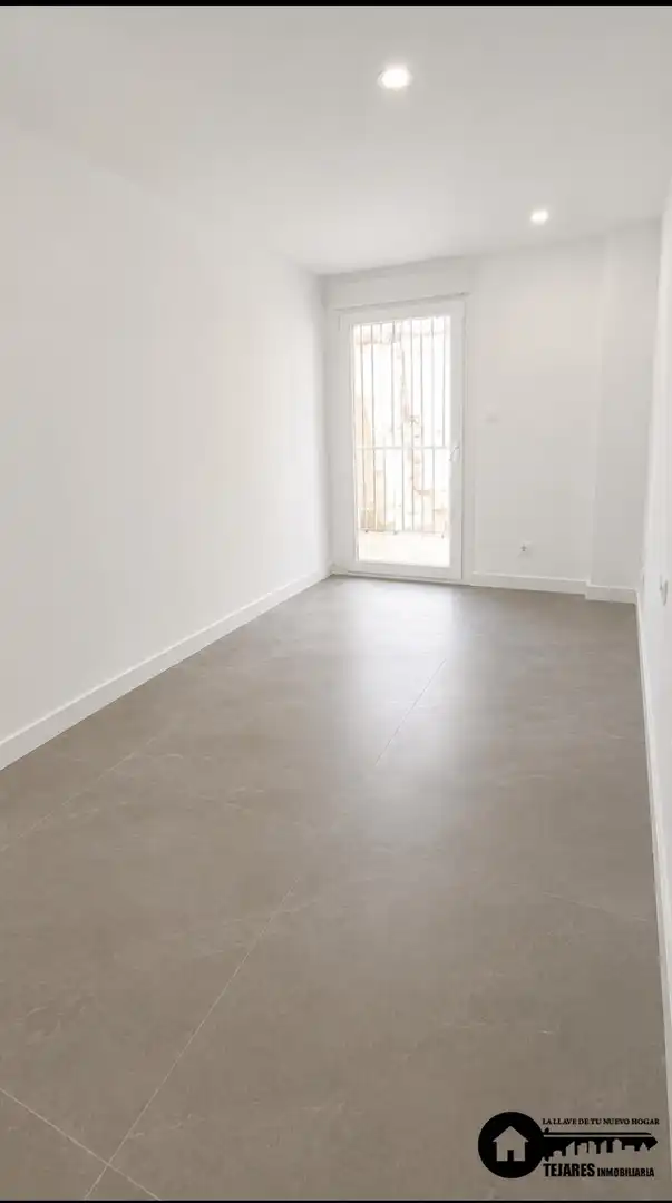 Bedroom of Flat for sale in Albacete  with Balcony