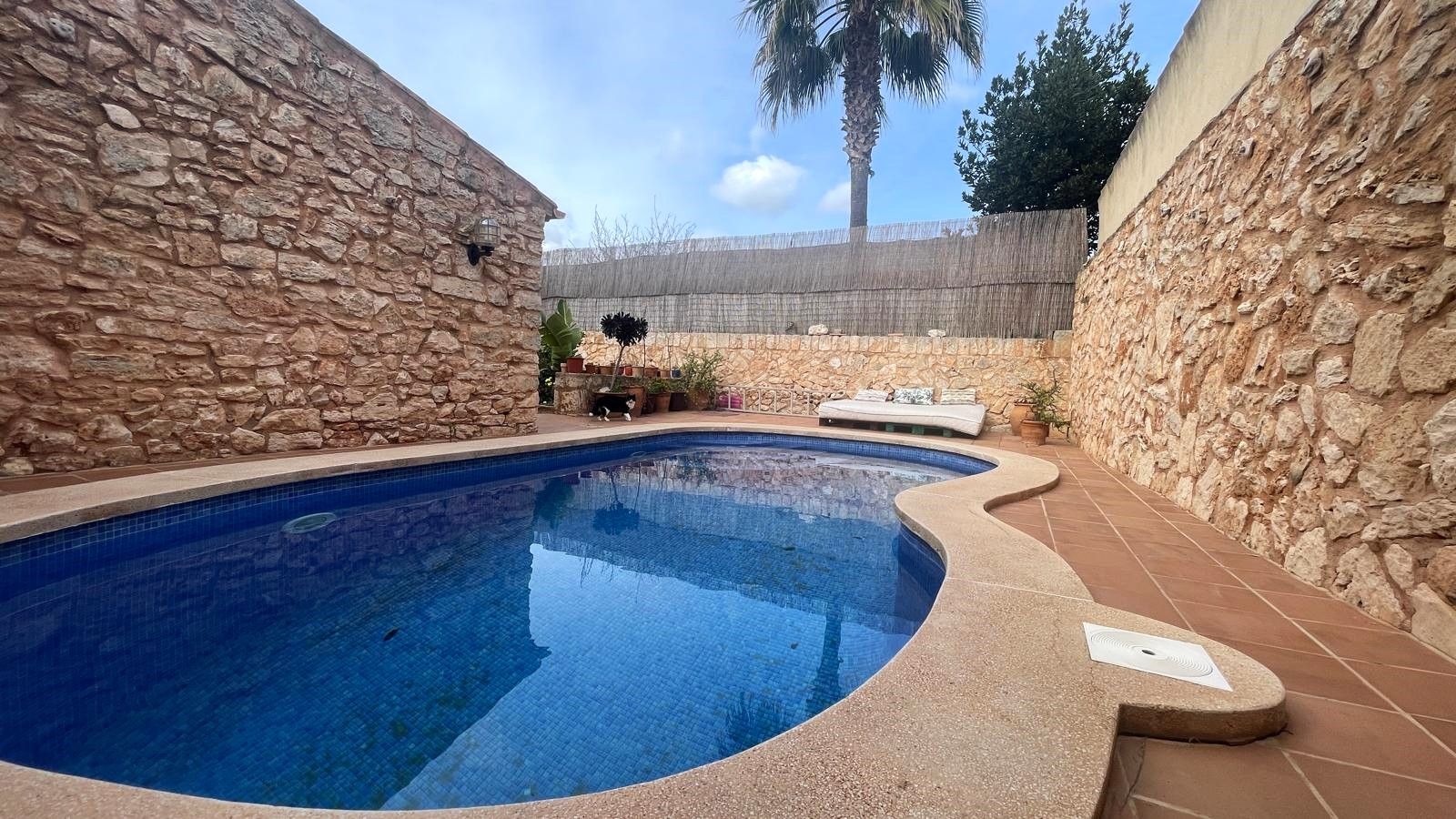 Piscina de Casa adosada en venda en Santanyí amb Aire condicionat, Piscina i Moblat