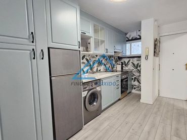 Apartament amb balcó en venda a Paseo PAU CASALS