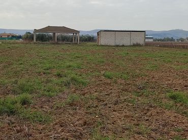 Terreno rustico in vendita a Periurbano Oeste - Sierra
