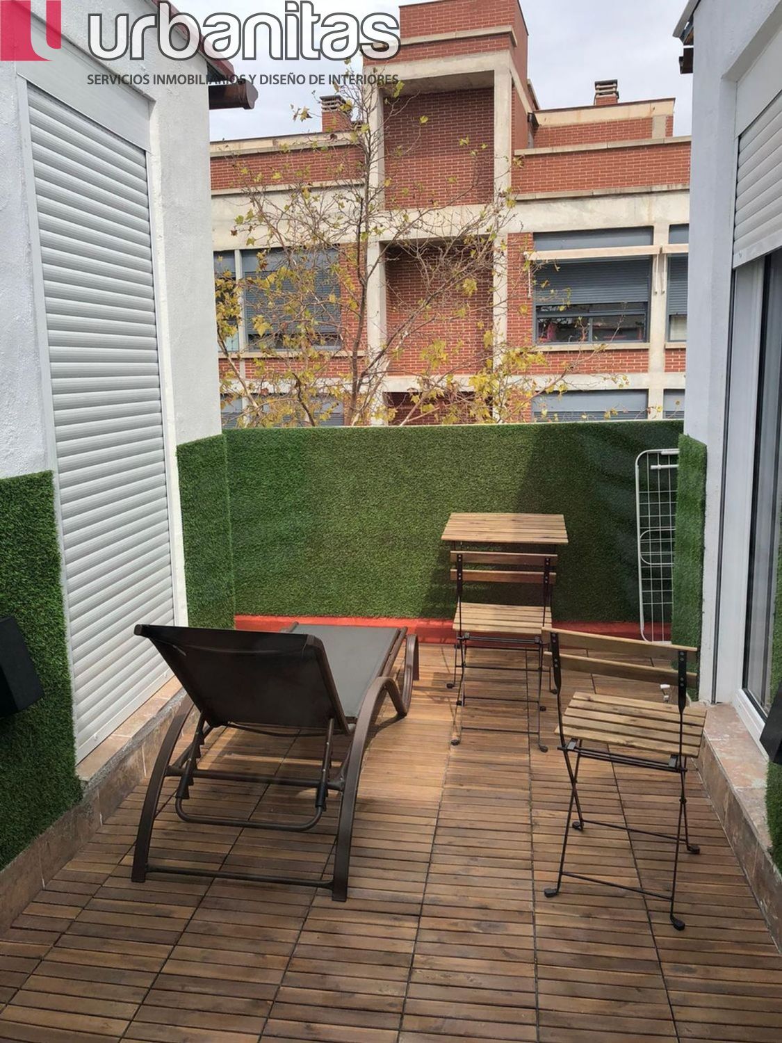 Terrassa de Àtic de lloguer en  Murcia Capital amb Aire condicionat, Calefacció i Jardí privat