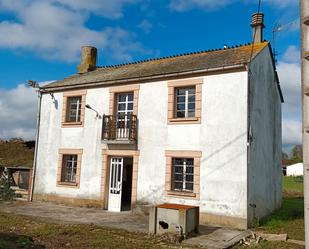 Vista exterior de Finca rústica en venda en Cospeito amb Jardí privat i Moblat