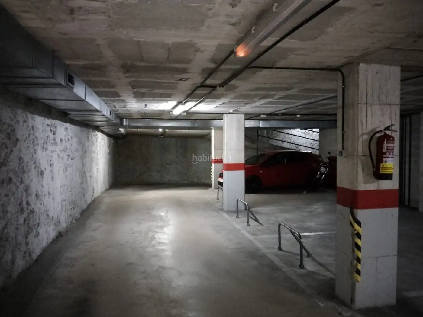 Einzelparkplatz zur Miete in Avinguda de Prat de la Riba 73, imagen 3