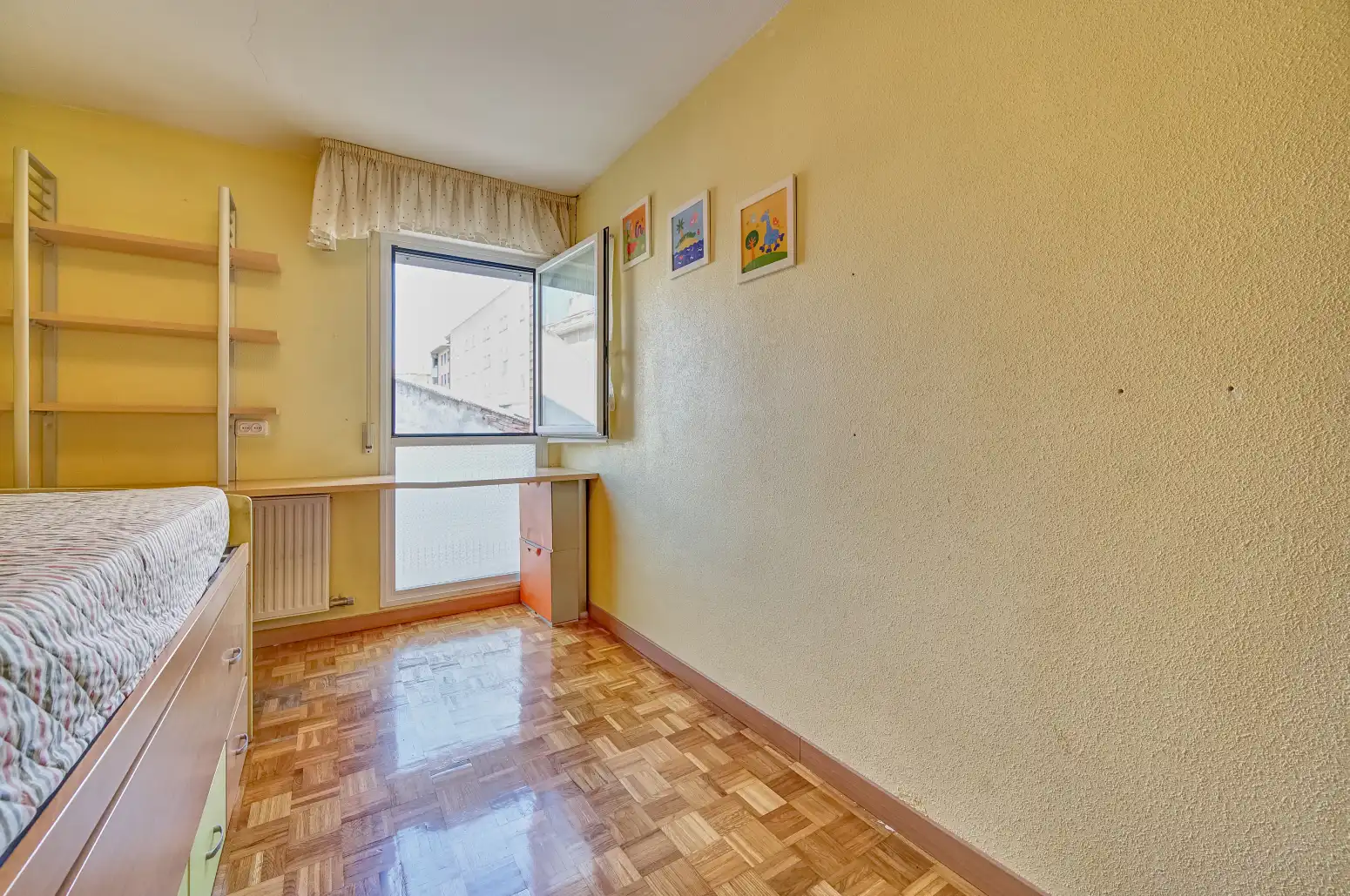 Habitación de Piso en venta en Berriozar con Calefacción, Parquet y Trastero