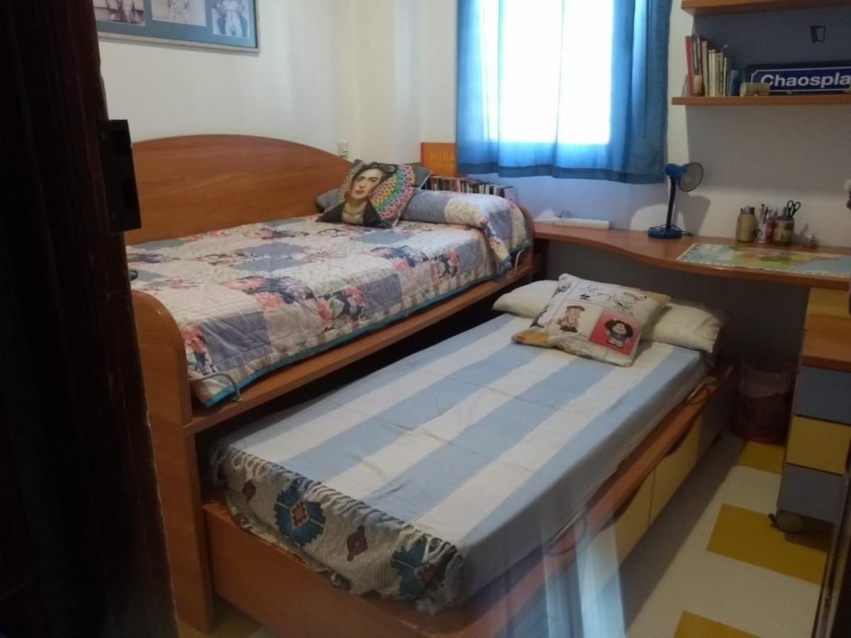 House or chalet to share in Nou Moles