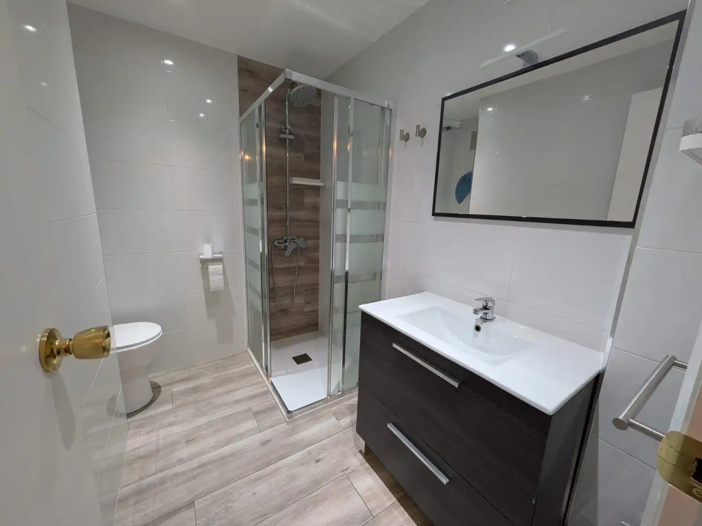 Bathroom of Flat for sale in Alcalá de Henares  with Heating