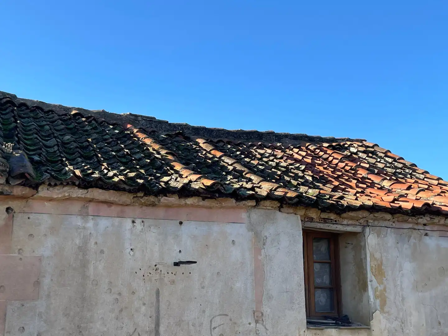 Vista exterior de Finca rústica en venda en Segovia amb Jardí privat, Traster i Piscina