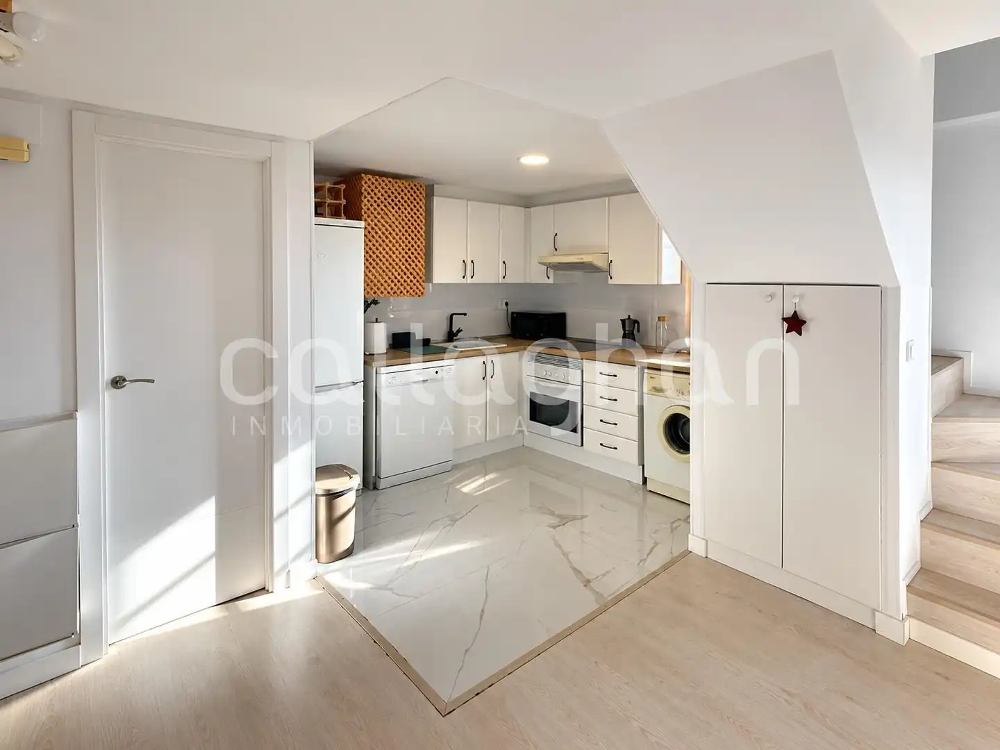 Kitchen of Duplexes for rent in Alboraya  with Balcony