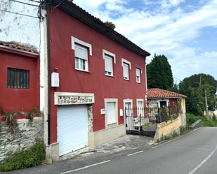 Exterior view of House or chalet for sale in Cudillero