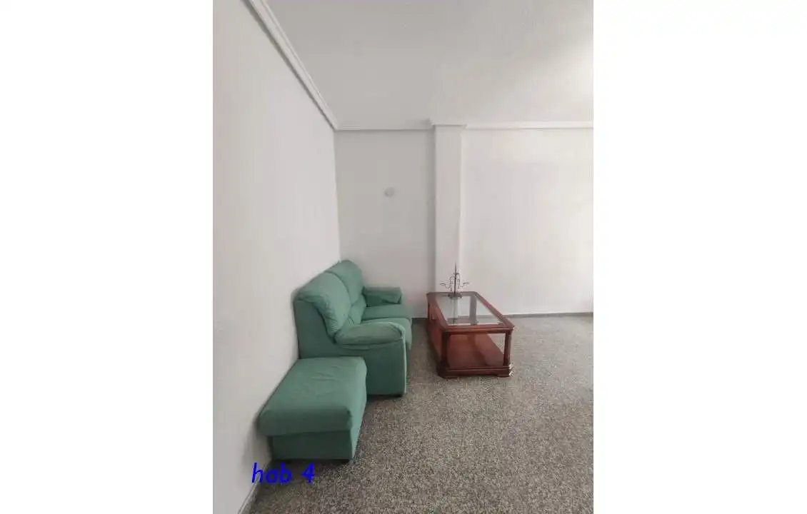 Flat for share in Elche / Elx