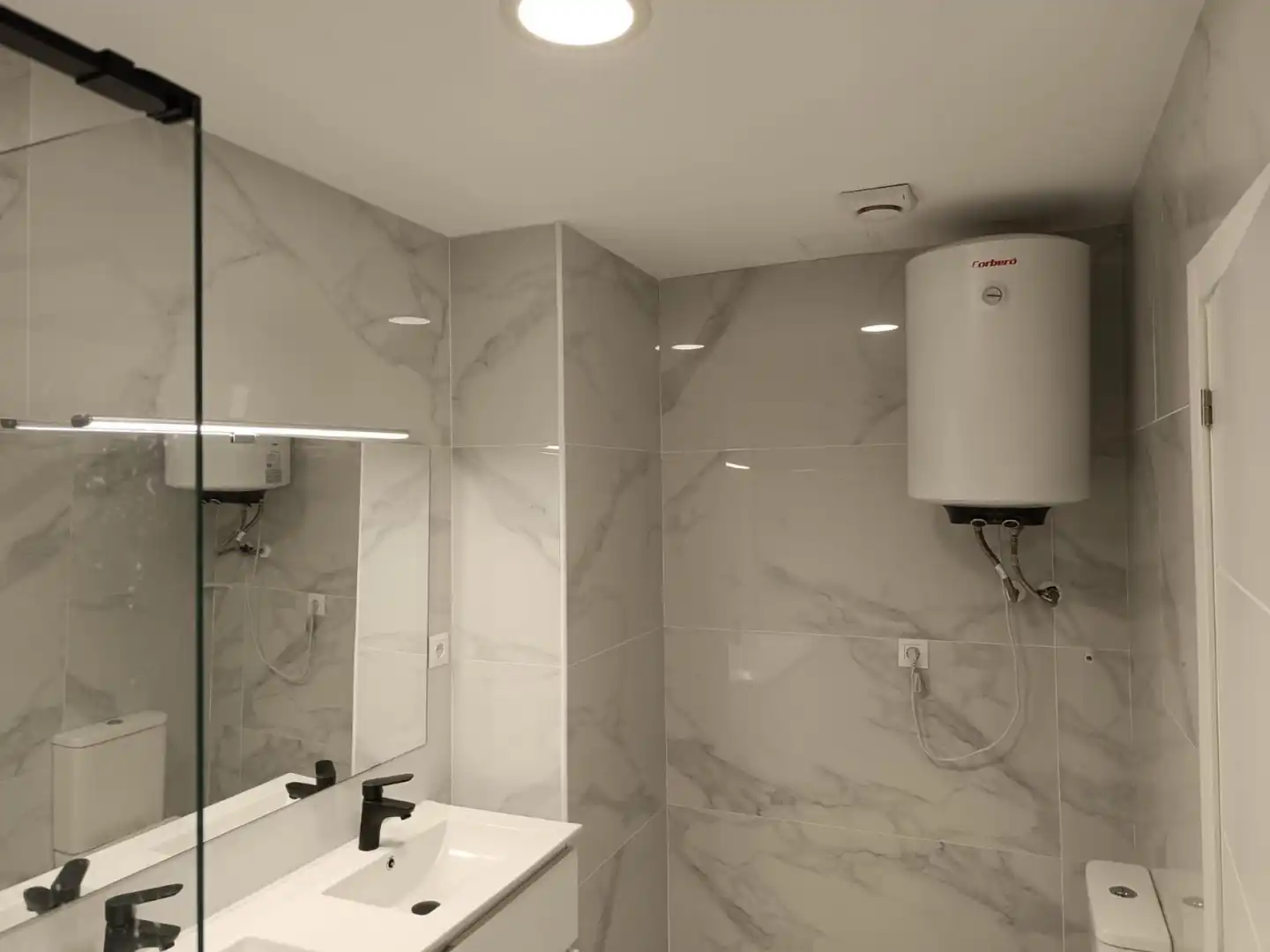 Baño de Piso en venta en Reus con Calefacción