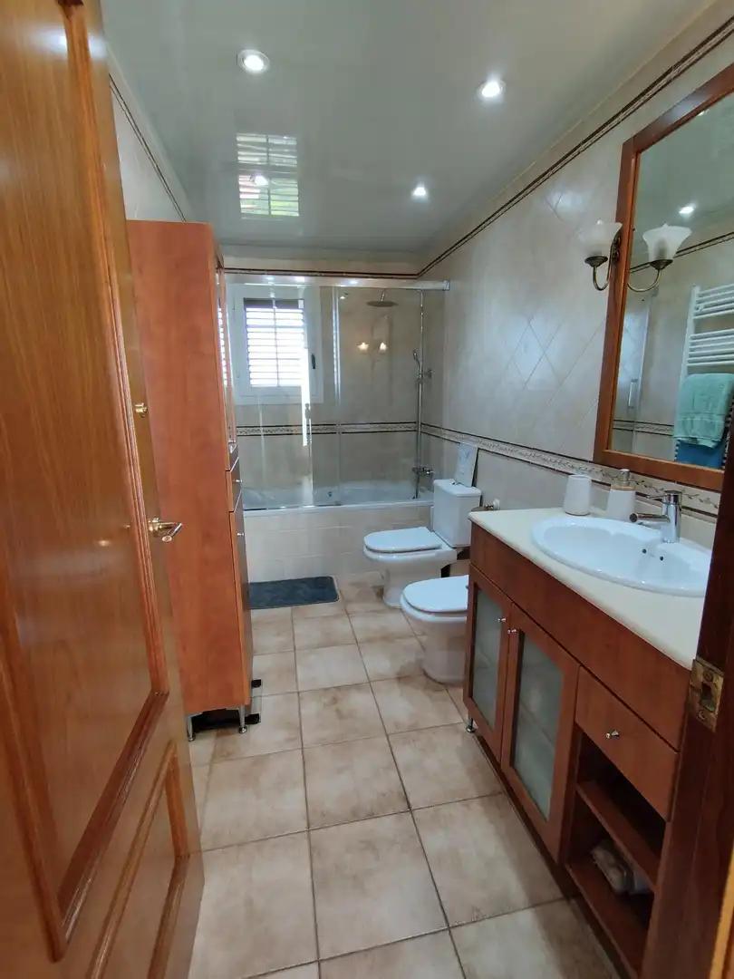 Villa mit Terrasse zur Miete in Abrera, imagen 26
