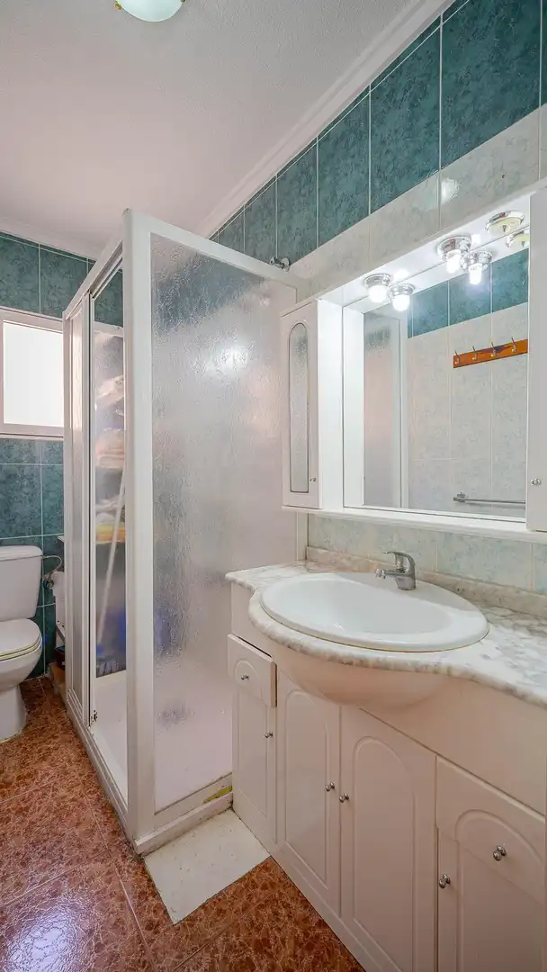 Bany de Àtic en venda en Torrevieja amb Terrassa i Piscina comunitària