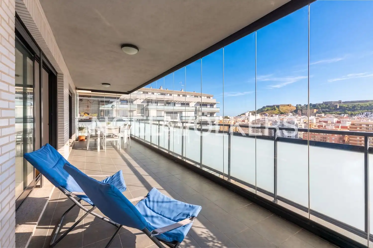 Terrasse von Wohnung zur Miete in Sagunto / Sagunt mit Klimaanlage, Heizung und Privatgarten