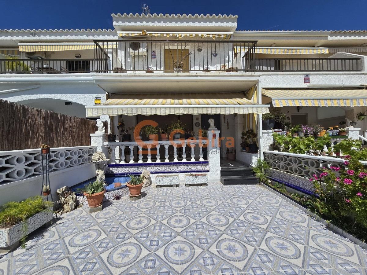 Casa adosada en venda a Cunit Residencial