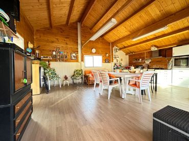 Villa con piscina in vendita a Partida Alters