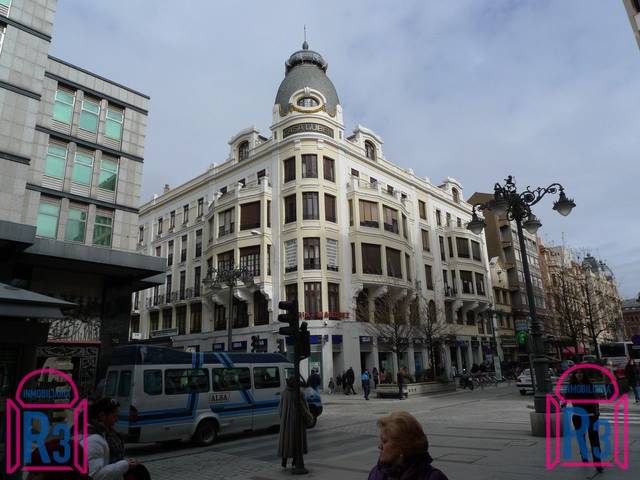 Oficina en Alquiler en Ordoño II en Centro Ciudad