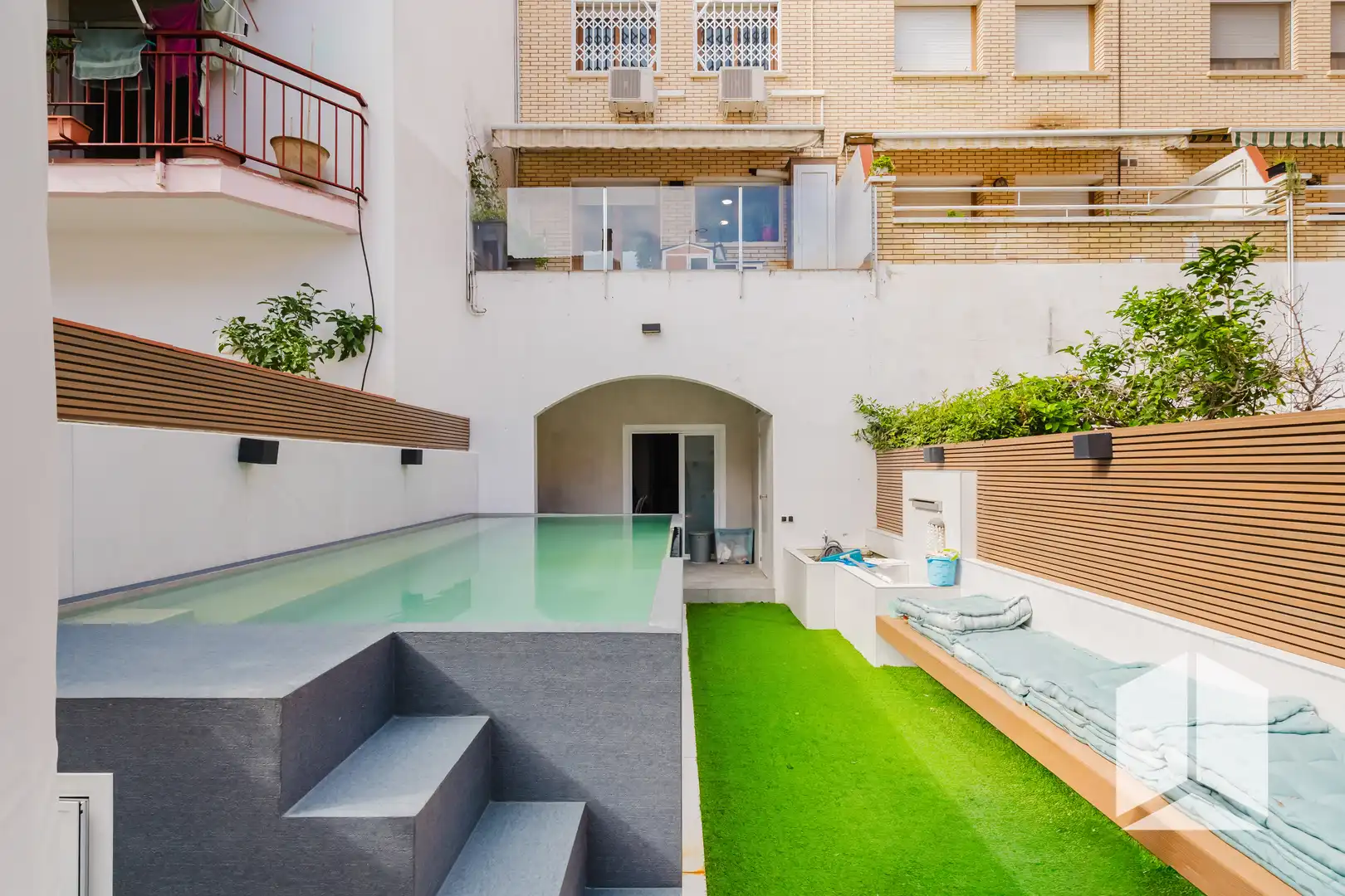 Piscina de Casa o xalet en venda en Castelldefels amb Terrassa, Piscina i Balcó