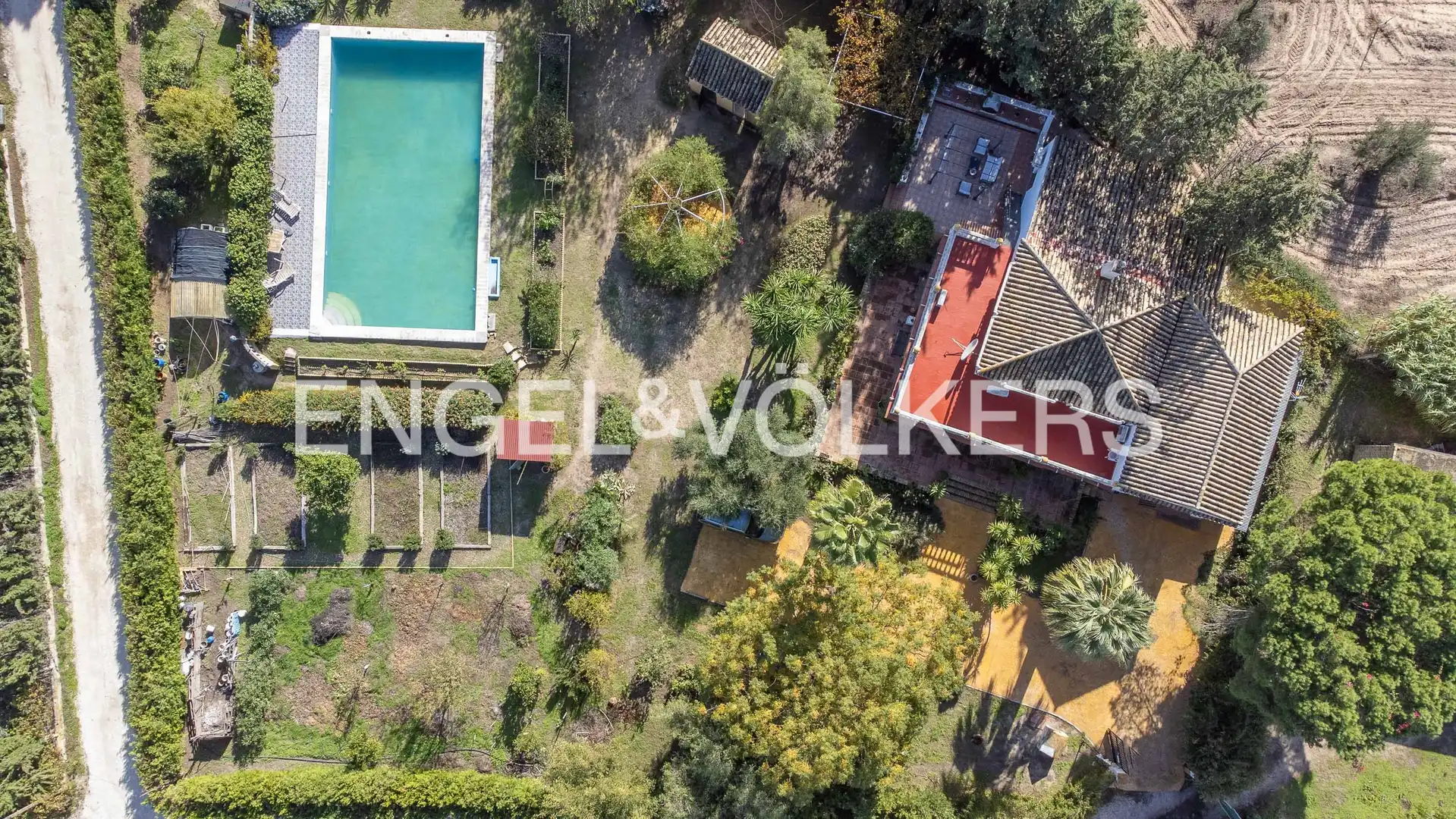 Houses for sale in Morón de la Frontera  with Air Conditioner, Heating and Private garden