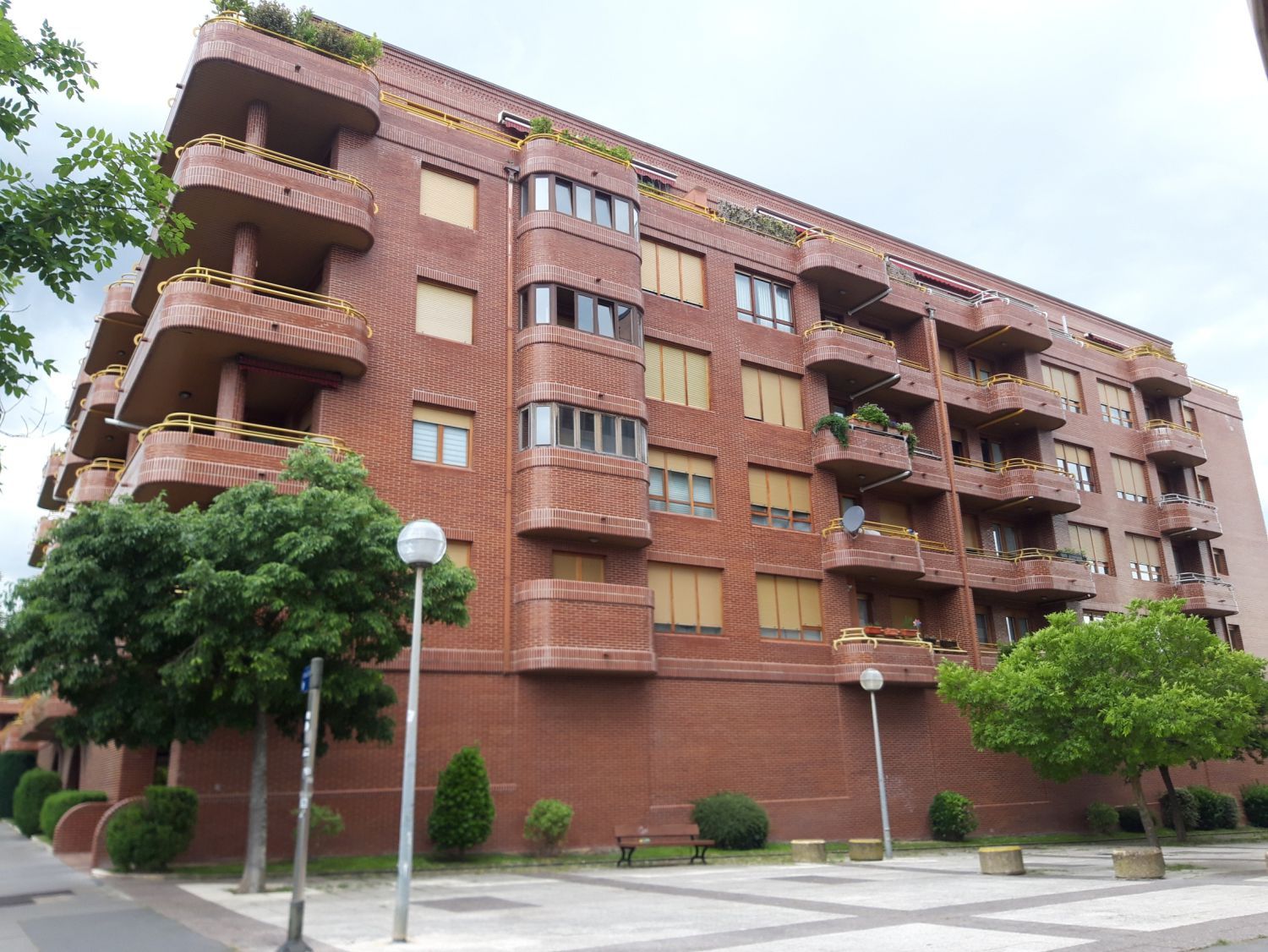 Exterior view of Flat for sale in Vitoria - Gasteiz  with Heating, Parquet flooring and Terrace