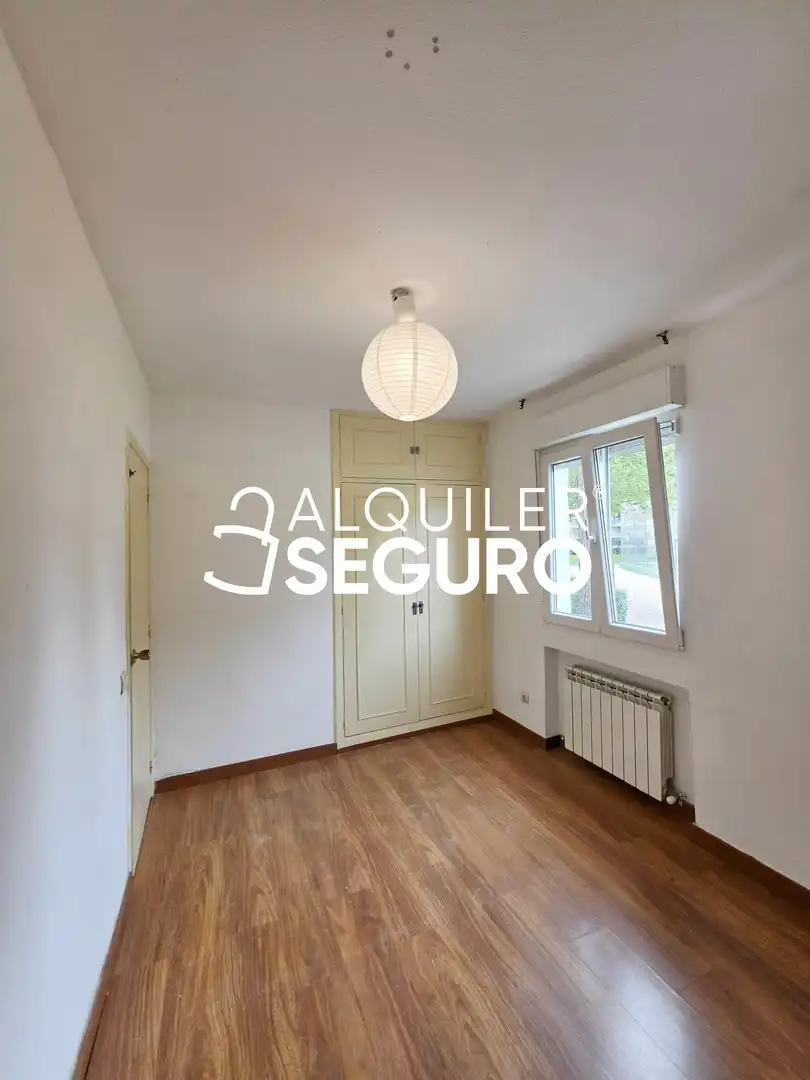 Bedroom of Flat for rent in Collado Villalba  with Heating, Terrace and Swimming Pool