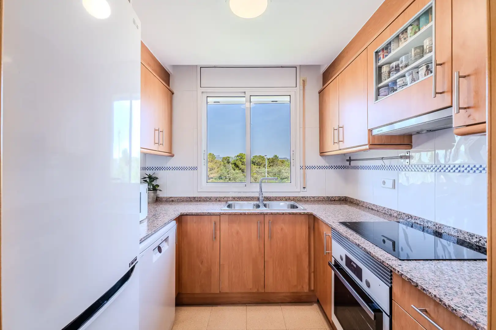Cocina de Piso en venta en L'Ampolla con Aire acondicionado, Calefacción y Jardín privado