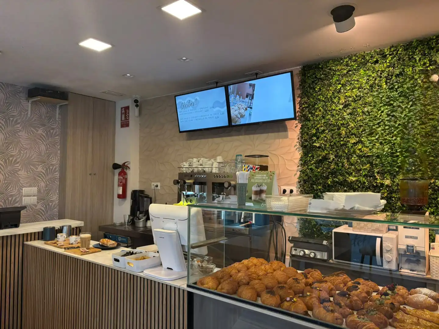 Local comercial en traspàs a Les Corts, imagen 17