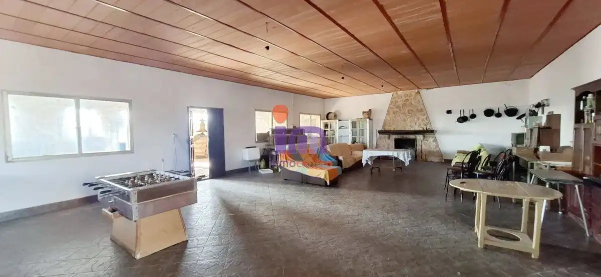 Casa rústica en venda a Valdepeñas