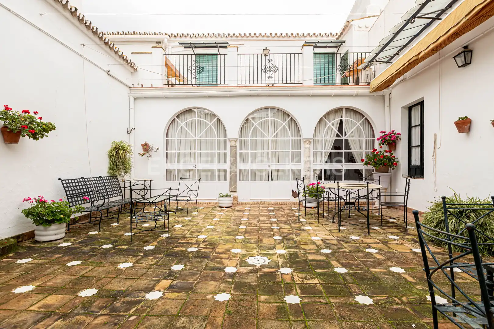 Terraza de Casa o chalet en venta en Umbrete con Calefacción, Jardín privado y Piscina