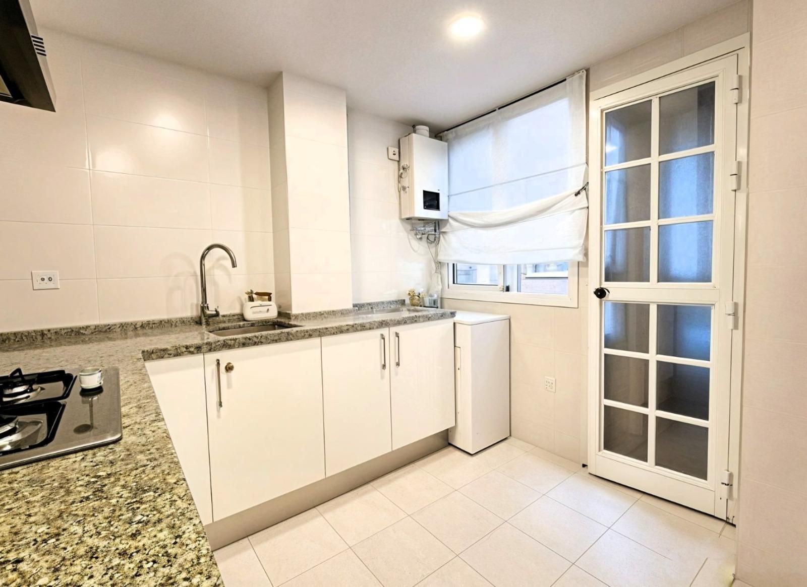 Flat for sale in Parque Victoria Eugenia, Bailén - Miraflores