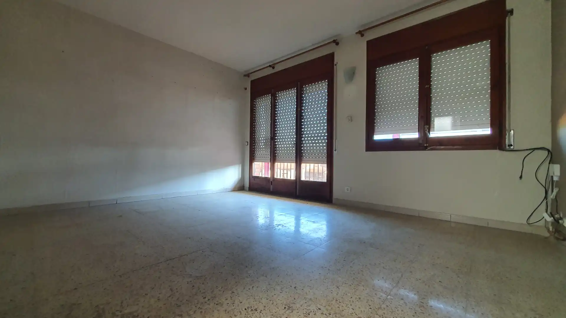 Sala de estar de Piso en venta en Santa Eulàlia de Ronçana con Balcón y Alarma