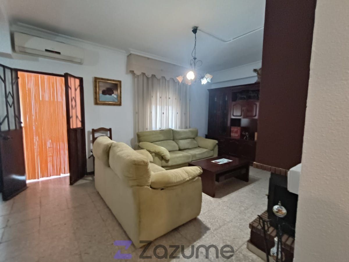 Living room of House or chalet to rent in  Sevilla Capital  with Air Conditioner, Heating and Terrace