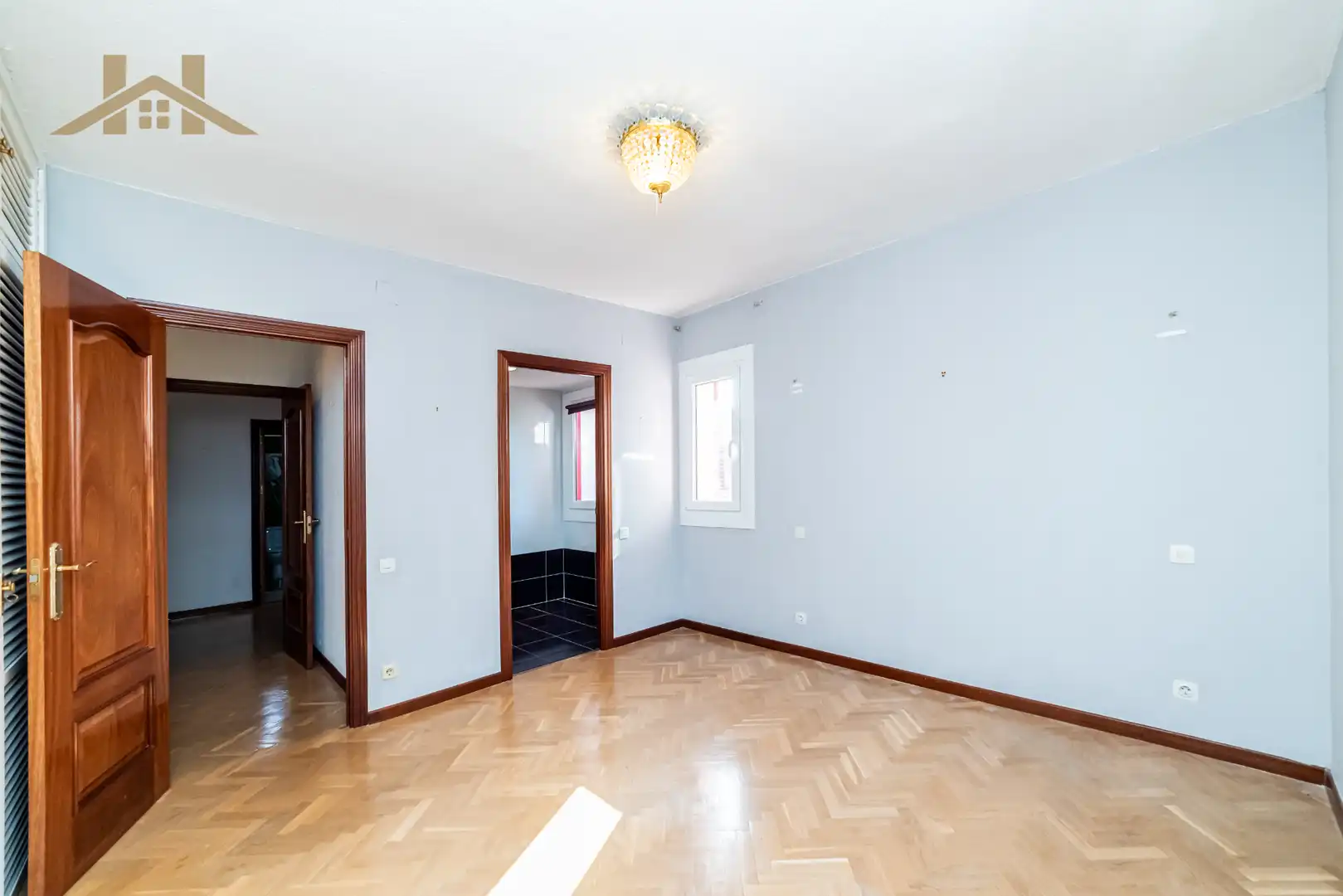 Dormitori de Casa o xalet en venda en Majadahonda amb Calefacció, Parquet i Terrassa