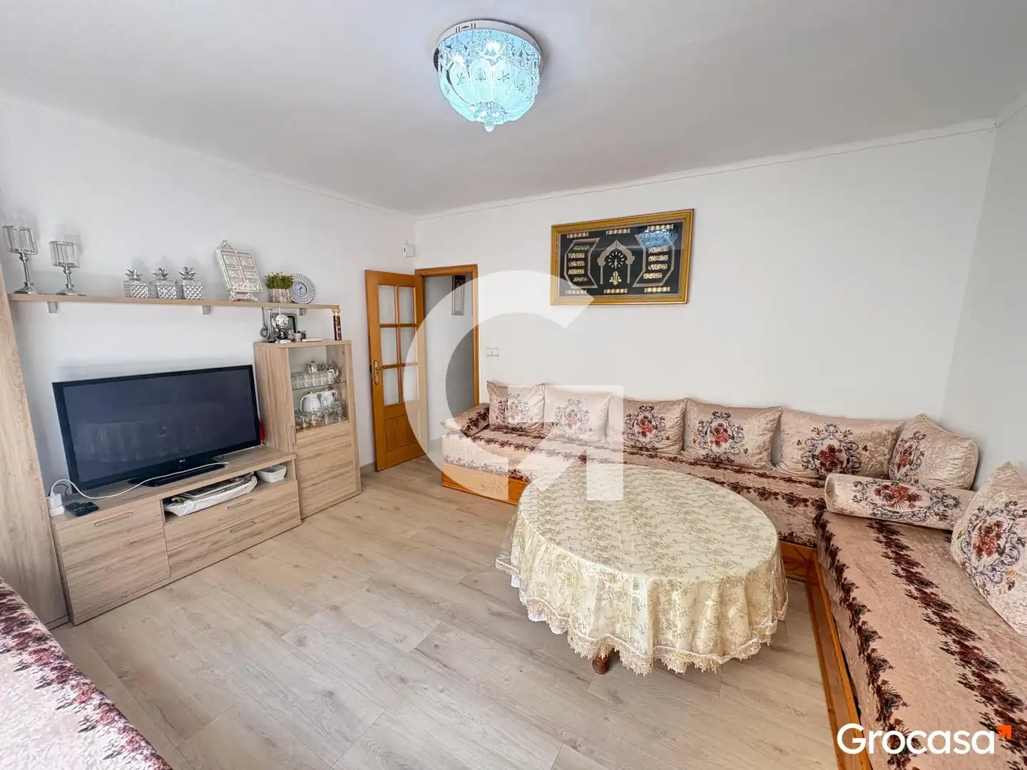 Living room of Flat for sale in Mataró  with Air Conditioner and Oven