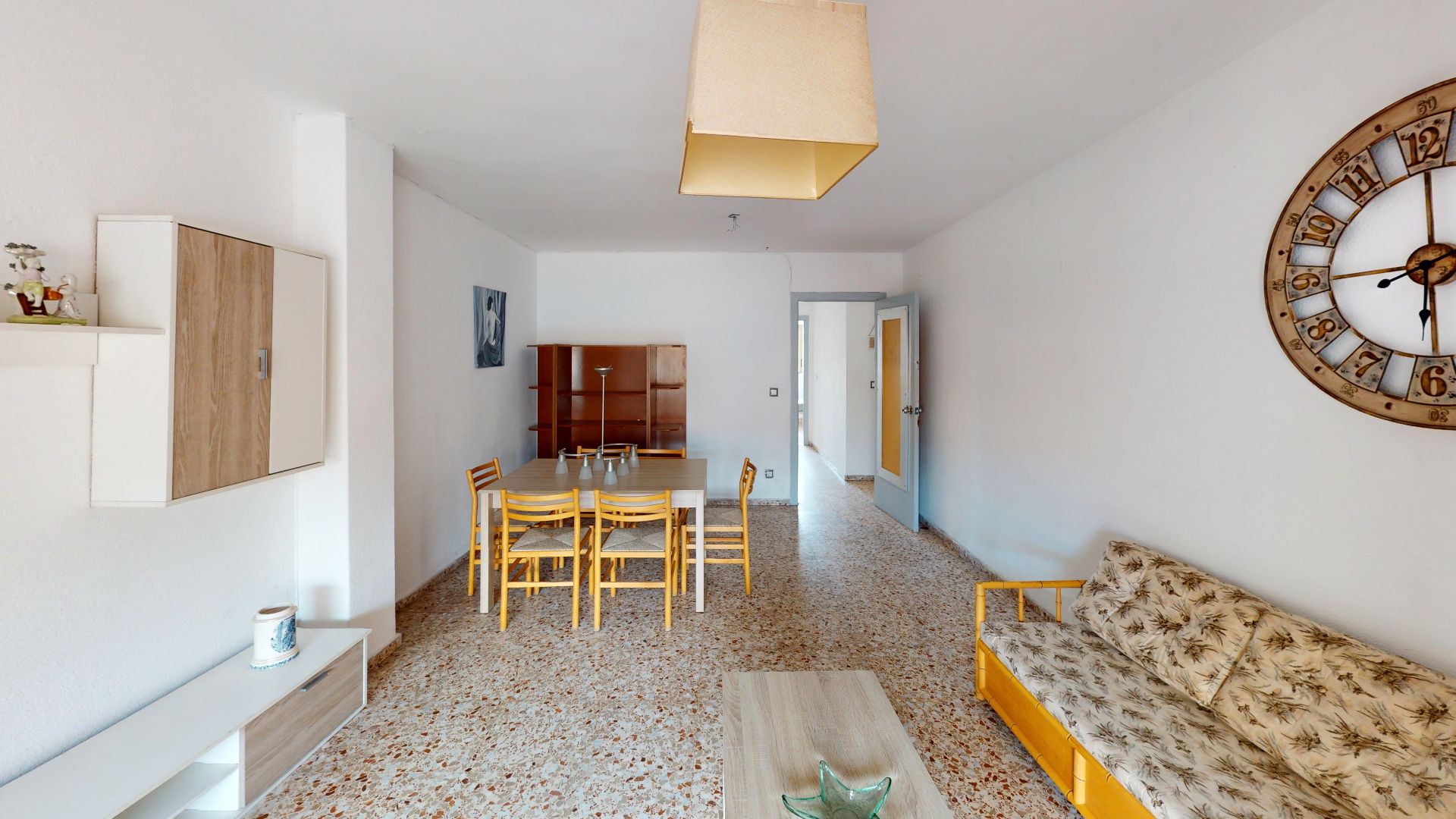 Living room of Flat for sale in Alicante / Alacant  with Terrace, Furnished and Oven