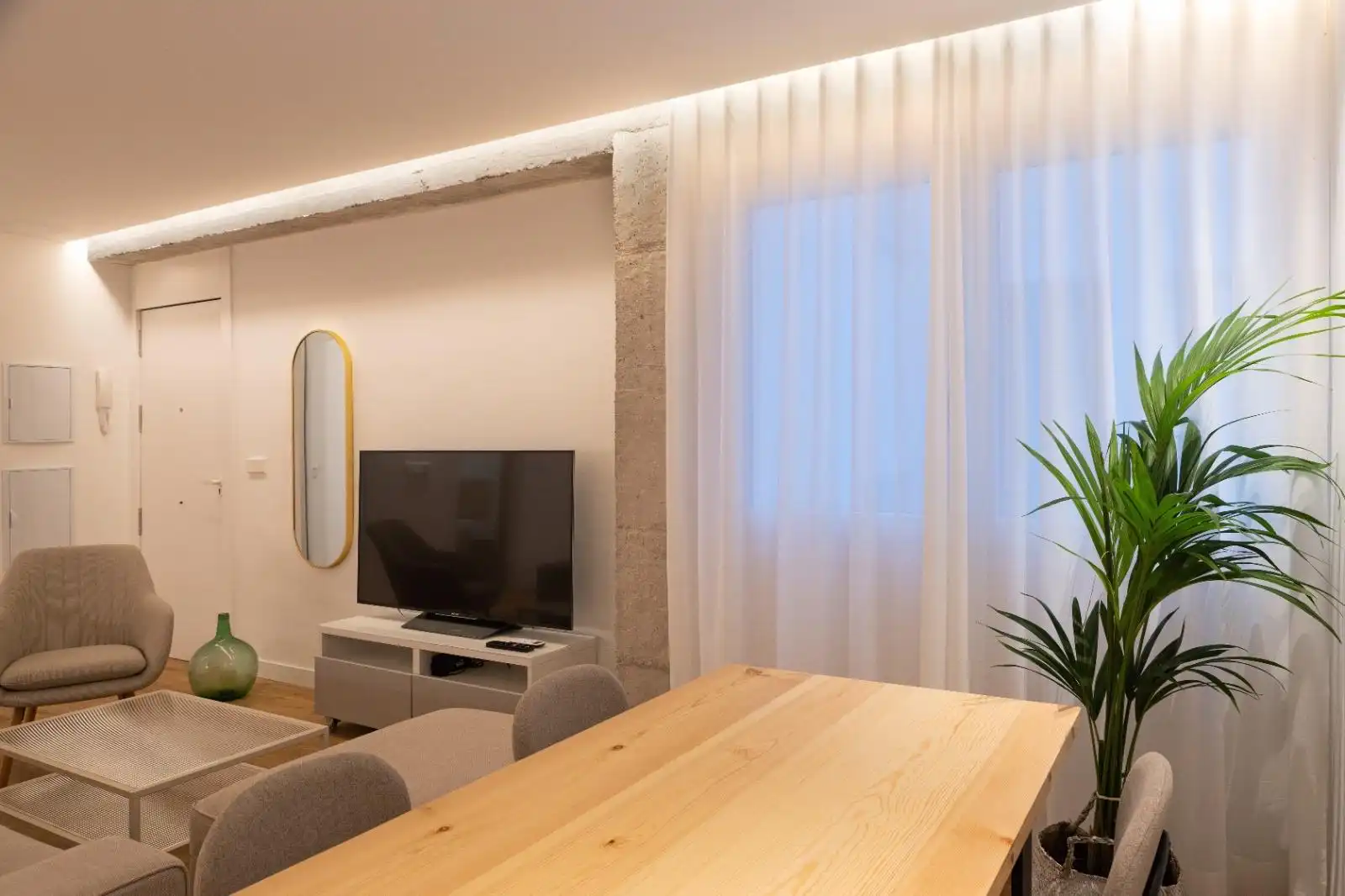 Wohnung zur Miete in Calle Afán de Ribera, 27, Fígares