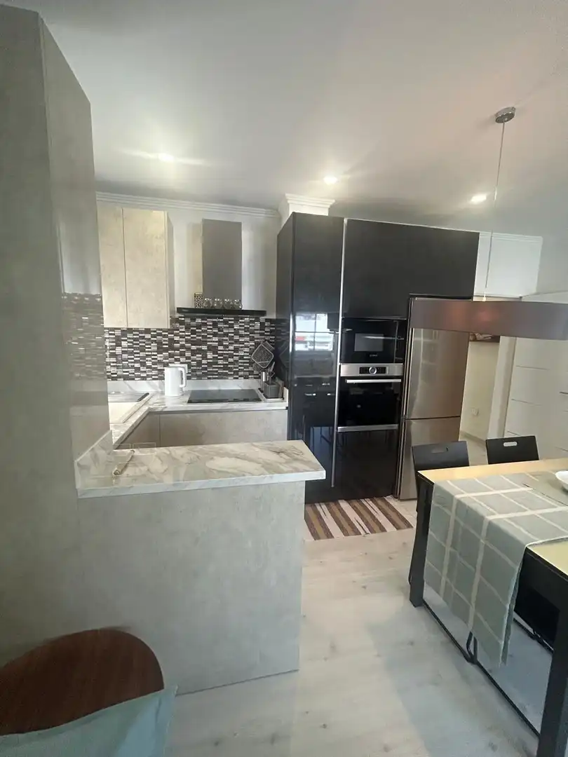 Cuina de Apartament en venda en Puerto de la Cruz amb Terrassa i Moblat