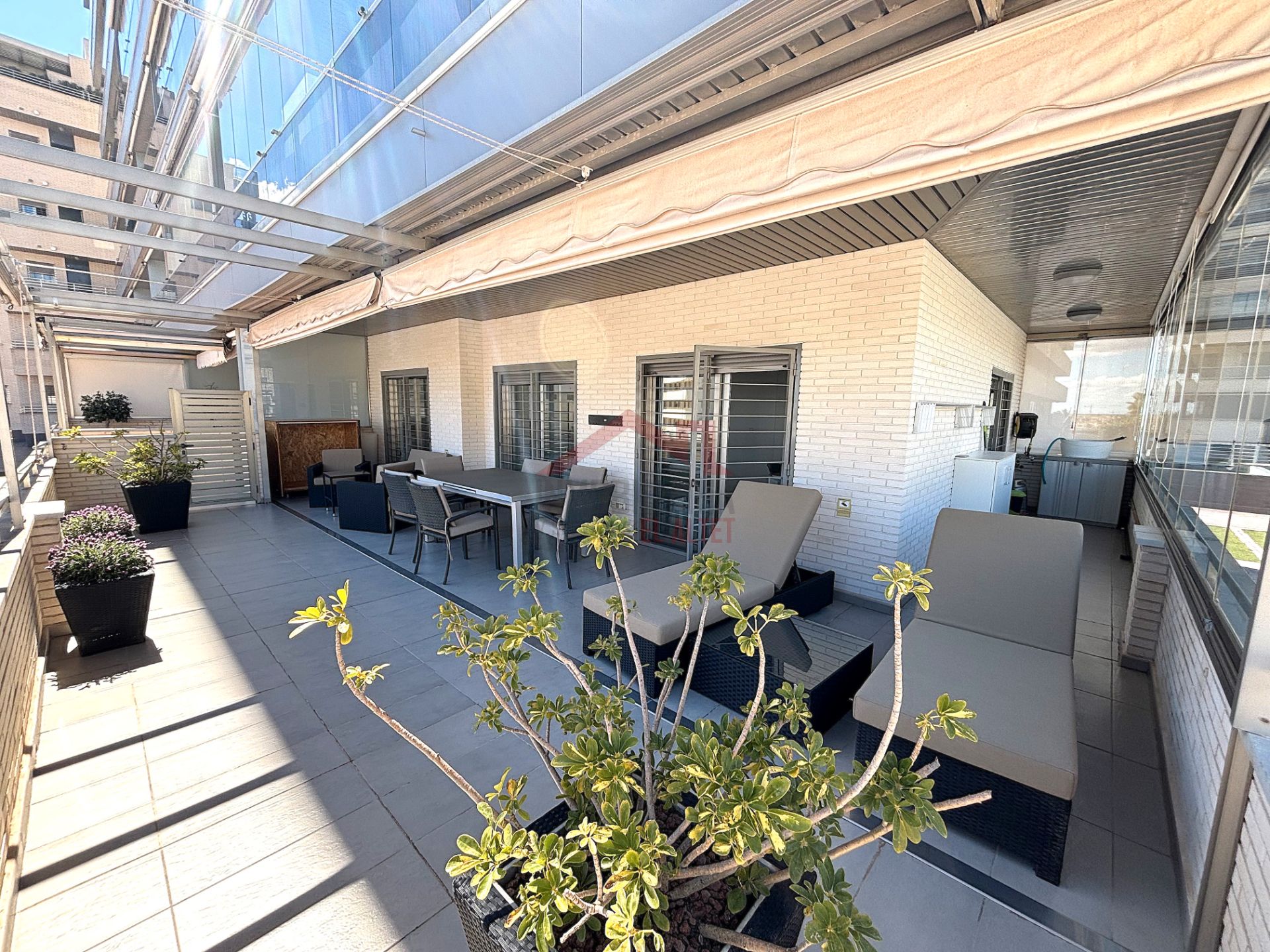 Terrassa de Planta baixa de lloguer en Elche / Elx amb Aire condicionat, Terrassa i Moblat