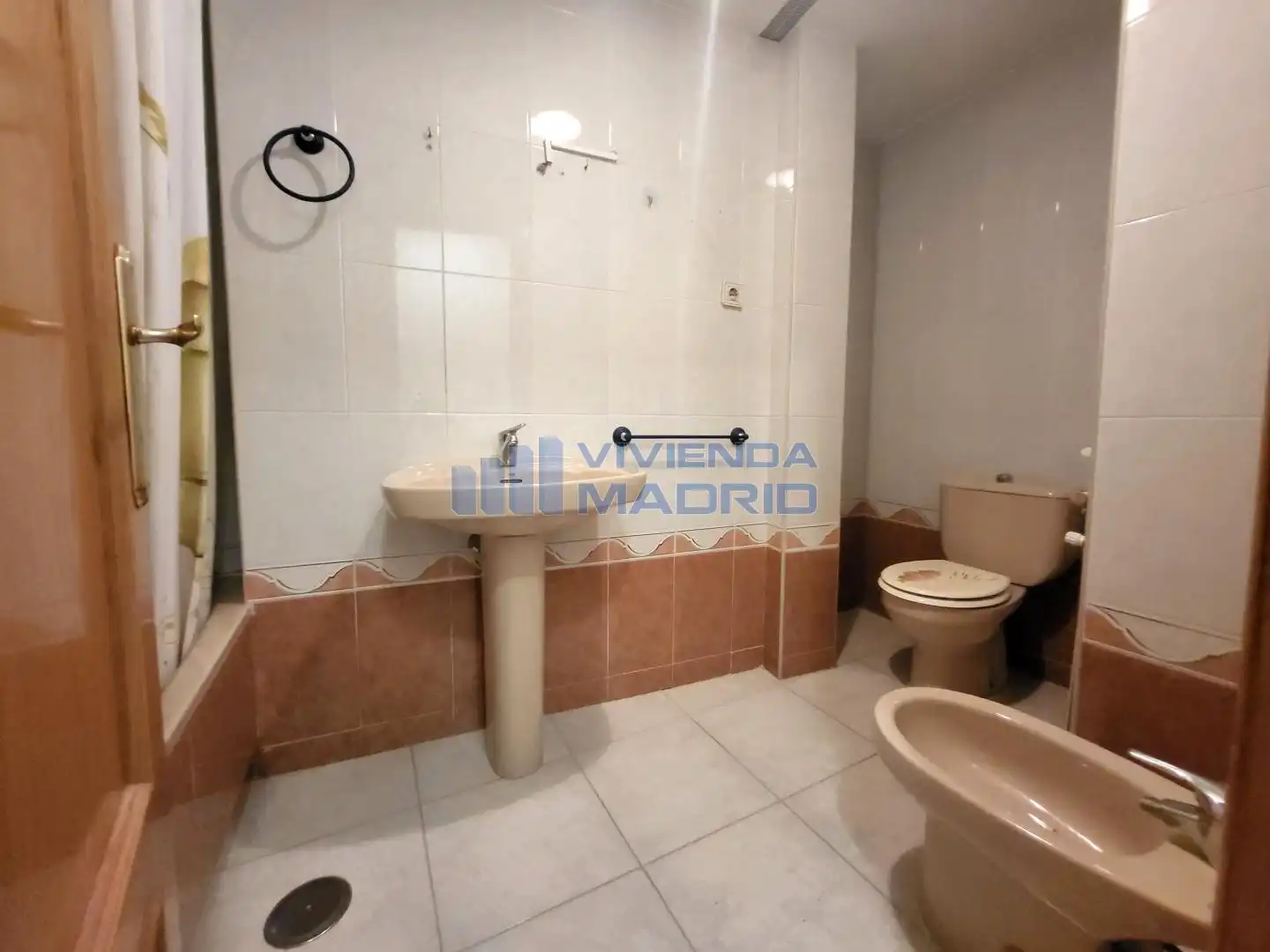 Baño de Piso en venta en Getafe con Calefacción y Parquet