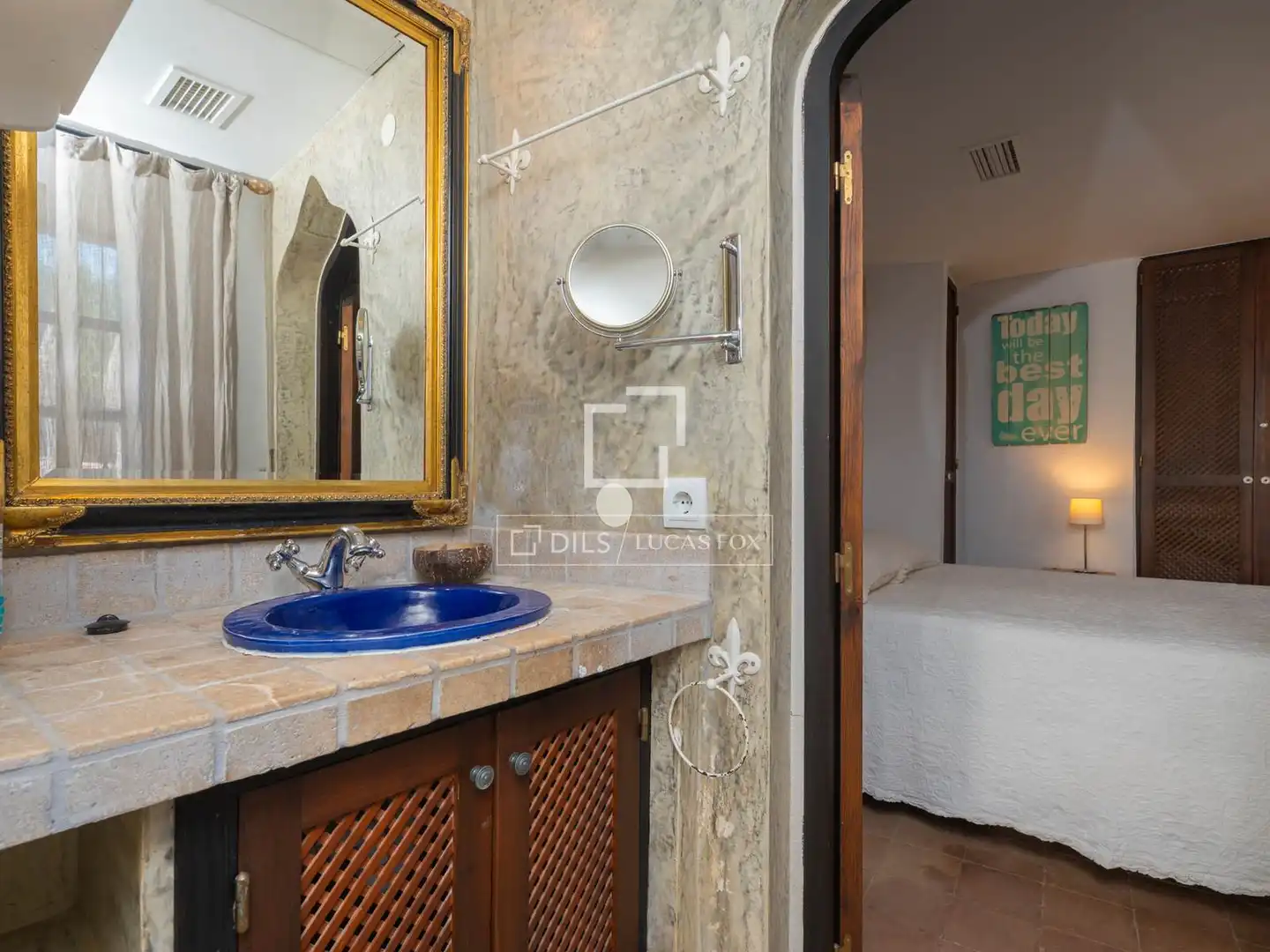 Baño de Piso en venta en Eivissa con Aire acondicionado, Terraza y Amueblado