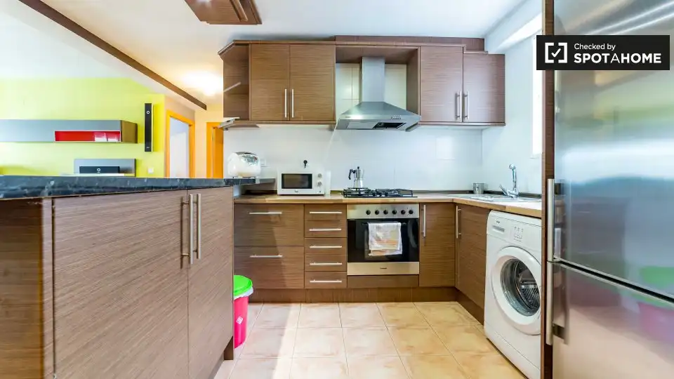 Habitación en Barrio de Benicalap