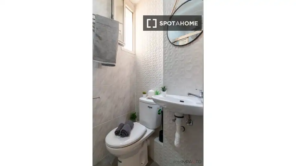 Room in Trafalgar