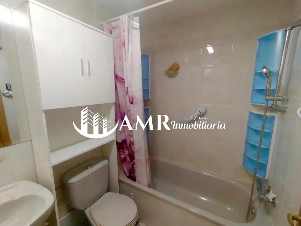 Baño de Dúplex en venta en Fuenlabrada con Aire acondicionado, Calefacción y Parquet