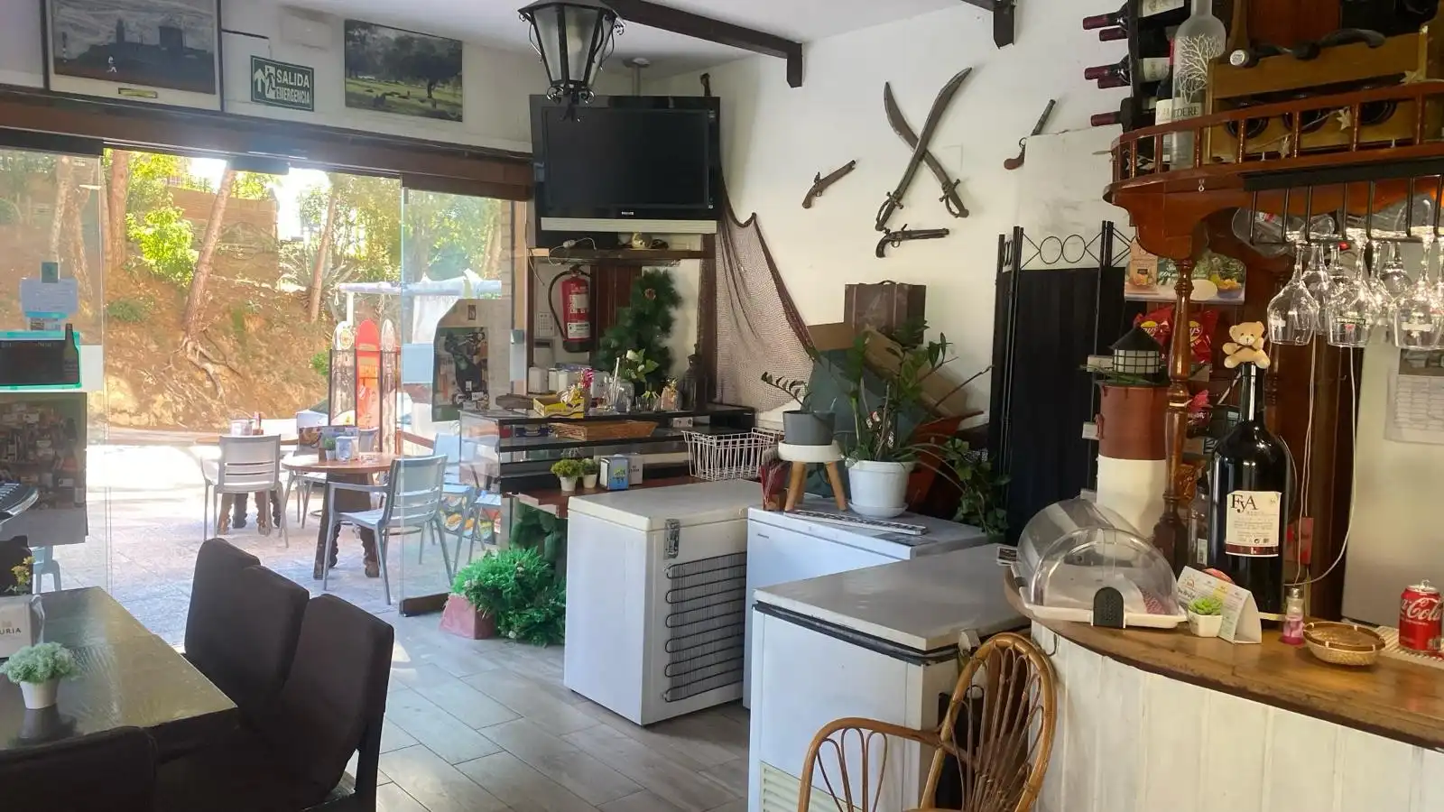 Local comercial en traspàs a Fenals, imagen 5