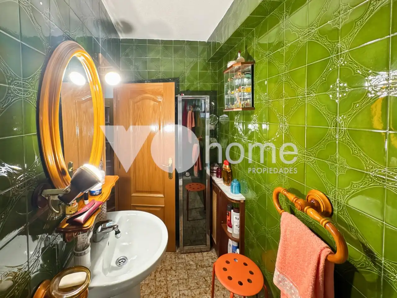 Bathroom of Flat for sale in Madrid  with Heating, Parquet flooring and Balcony