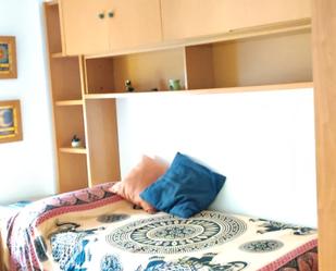 Bedroom of Flat to rent in  Sevilla Capital