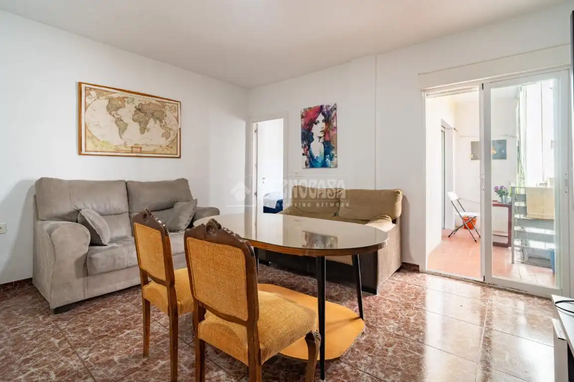 Sala de estar de Piso en venta en Granada