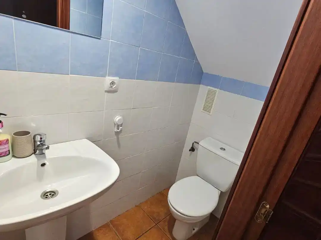 Bathroom of Flat for sale in Almogía  with Air Conditioner and Balcony